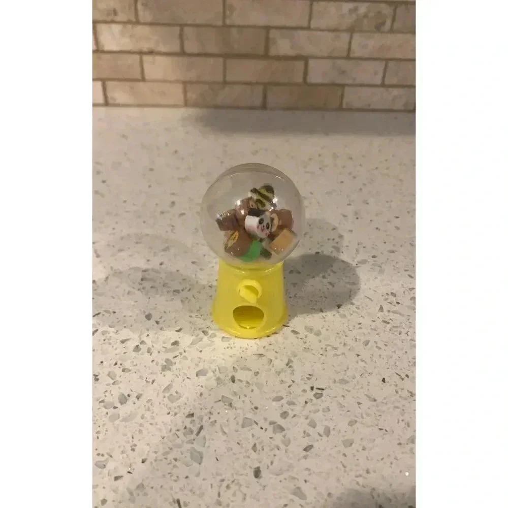 NUOBESTY gum ball eraser set ‎    Bq